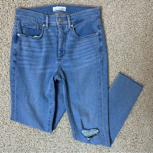 LOFT Frayed High Rise Skinny Jeans Raw Hem Light Blue Wash Size 2 / 26 - Picture 9 of 10